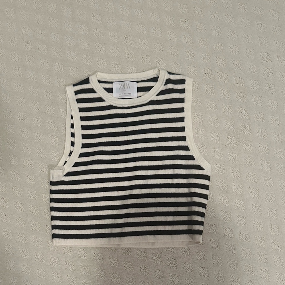 Zara Kids Black and White Striped Crop Top